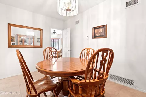 Dining - 8240 E Oneida Pl, Tucson, AZ 85715 photo 1 of 3