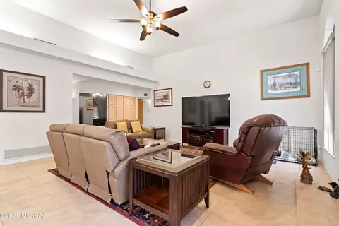 Living - 8240 E Oneida Pl, Tucson, AZ 85715 photo 2 of 3