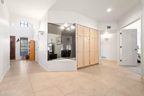 Entry Way - 8240 E Oneida Pl, Tucson, AZ 85715 photo 2 of 2