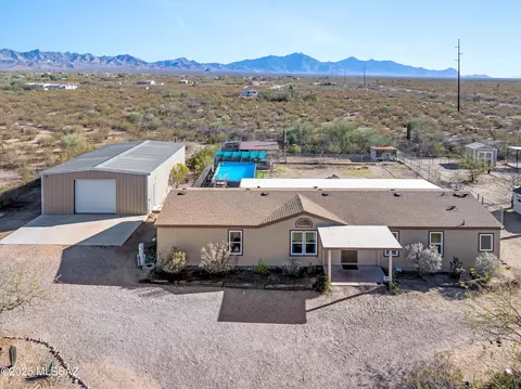 6340 Camino Emmanuel, Sahuarita, AZ 85629
