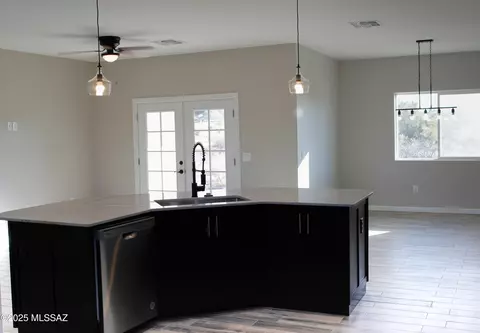 Kitchen - 241 S Atlanta Pl, Vail, AZ 85641 photo 5 of 5