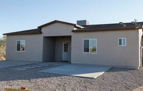 241 S Atlanta Pl, Vail, AZ 85641