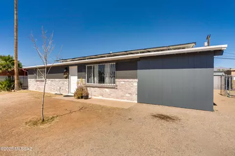 4725 E 24th St, Tucson, AZ 85711