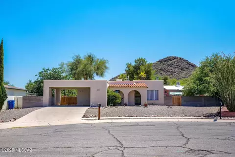 2731 W Marmora Pl, Tucson, AZ 85713