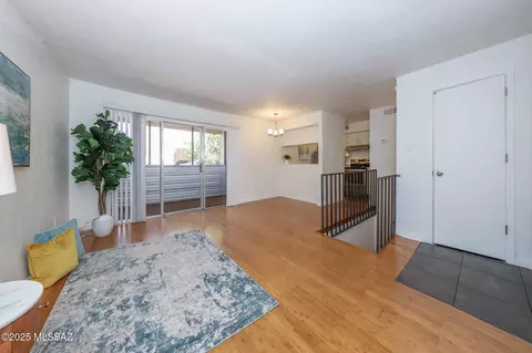 1600 N Wilmot Rd #175, Tucson, AZ 85712