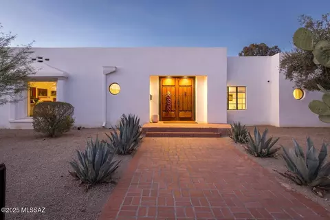 2249 E Drachman St, Tucson, AZ 85719