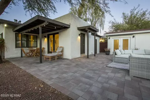 Exterior - 424 E 16th St, Tucson, AZ 85701 photo 6 of 13