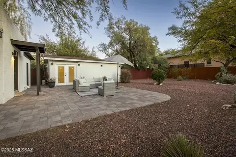 Exterior - 424 E 16th St, Tucson, AZ 85701 photo 7 of 13