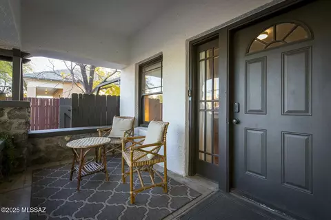 Exterior - 424 E 16th St, Tucson, AZ 85701 photo 2 of 13