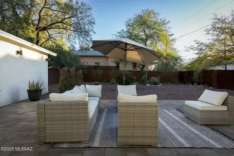 Exterior - 424 E 16th St, Tucson, AZ 85701 photo 12 of 13