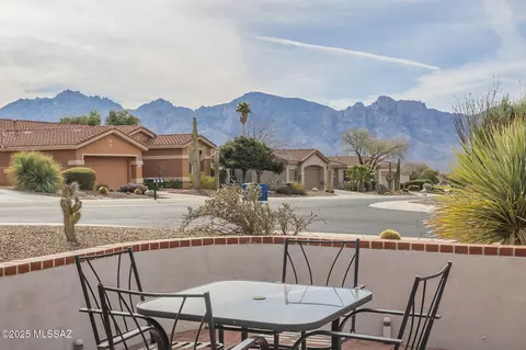 1117 E Regent Dr, Oro Valley, AZ 85755