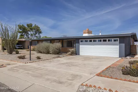 7617 E 38th St, Tucson, AZ 85730