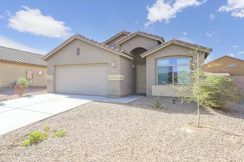 11347 W Pipestone St, Marana, AZ 85658