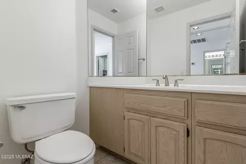 Bath - 64685 E Drifter Dr, Saddlebrooke, AZ 85739 photo 1 of 5