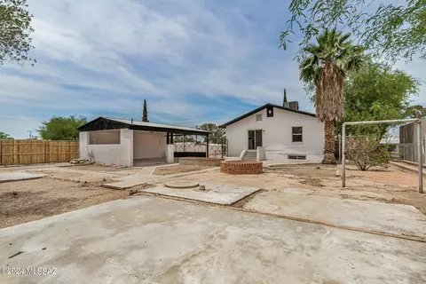 Exterior - 3432 E Lee St, Tucson, AZ 85716 photo 7 of 9