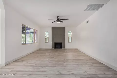 Living - 3432 E Lee St, Tucson, AZ 85716 photo 2 of 5