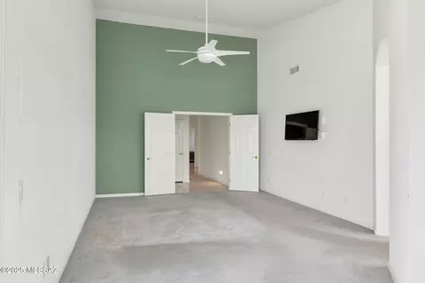 Bedroom - 65621 E Desert Moon Ct, Saddlebrooke, AZ 85739 photo 1 of 6