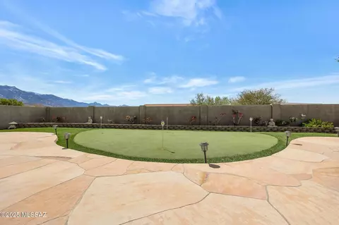 Exterior - 65621 E Desert Moon Ct, Saddlebrooke, AZ 85739 photo 6 of 11