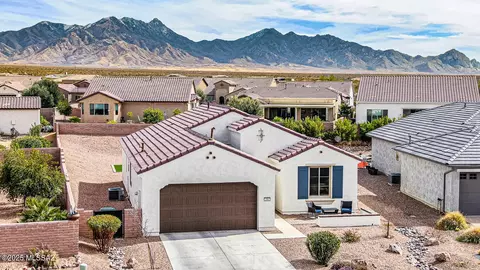 486 N Ramos Ln, Green Valley, AZ 85614