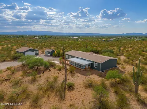 17340 S Kolb Rd, Sahuarita, AZ 85629