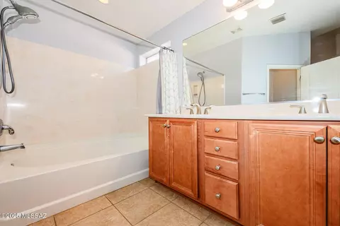 Bath - 7177 E Alderberry St, Tucson, AZ 85756 photo 2 of 3