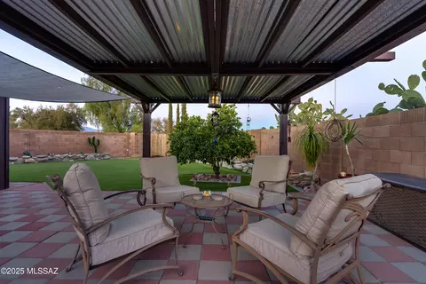 Exterior - 7618 E Logan Dr, Tucson, AZ 85730 photo 11 of 16