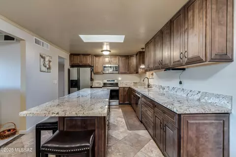 Kitchen - 7618 E Logan Dr, Tucson, AZ 85730 photo 3 of 5