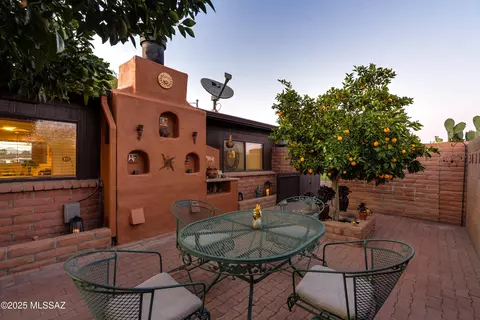 Exterior - 7618 E Logan Dr, Tucson, AZ 85730 photo 15 of 16
