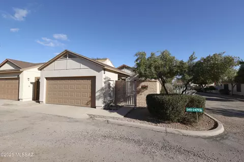 2479 N Palo Dulce Dr, Tucson, AZ 85745