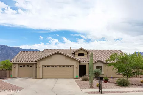 14938 N Gwynns Run Dr, Tucson, AZ 85739