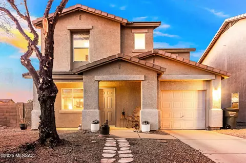 Exterior - 4255 E Babbling Brook Dr, Tucson, AZ 85712 photo 2 of 4