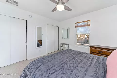 Bedroom - 4255 E Babbling Brook Dr, Tucson, AZ 85712 photo 2 of 3