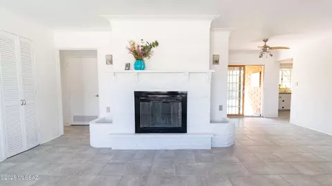Living - 6202 E 17th St, Tucson, AZ 85711 photo 2 of 2
