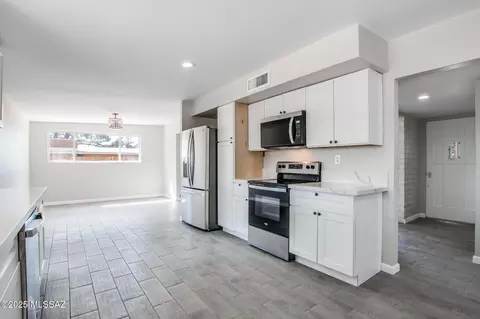 Other - 8936 E Harborage Dr, Tucson, AZ 85710 photo 11 of 15
