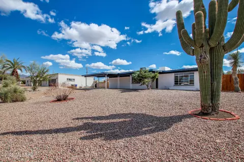 Exterior - 8936 E Harborage Dr, Tucson, AZ 85710 photo 12 of 14
