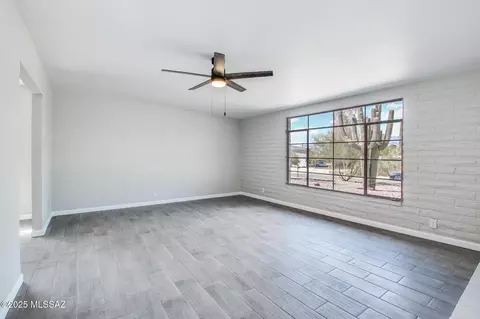Living - 8936 E Harborage Dr, Tucson, AZ 85710 photo 4 of 4
