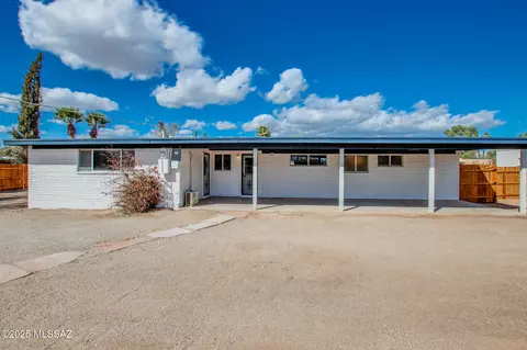 Exterior - 8936 E Harborage Dr, Tucson, AZ 85710 photo 1 of 14