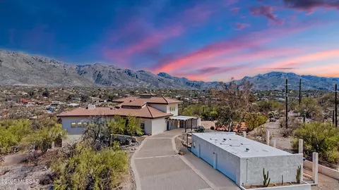 4100 N Avenida De Montezuma, Tucson, AZ 85749
