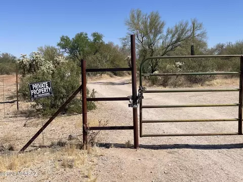 Unassigned E Park Link Drive, Marana, AZ 85658