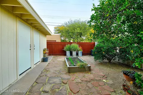 2249 E Hawthorne St, Tucson, AZ 85719 photo 32