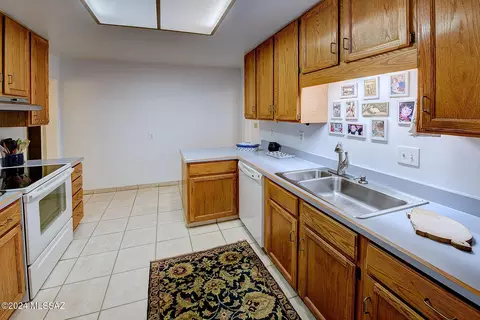 2249 E Hawthorne St, Tucson, AZ 85719 photo 10
