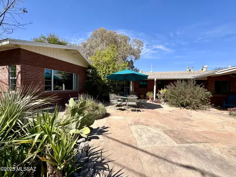 Exterior - 4432 E 7th St, Tucson, AZ 85711 photo 11 of 13