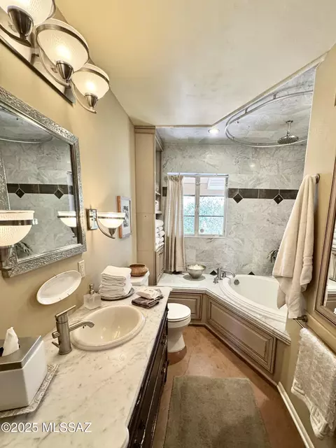 Bath - 4432 E 7th St, Tucson, AZ 85711 photo 1 of 7