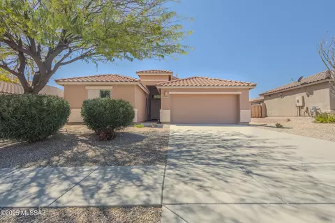 1651 N Rio Buena Vis, Green Valley, AZ 85614