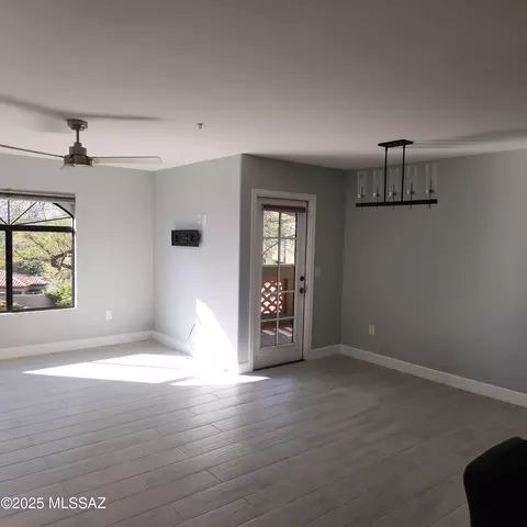 5751 N Kolb Rd #3204, Tucson, AZ 85750