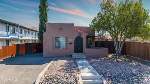 938 E 8th St, Tucson, AZ 85719