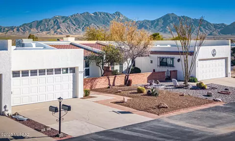 723 S Camino Del Monte, Green Valley, AZ 85614