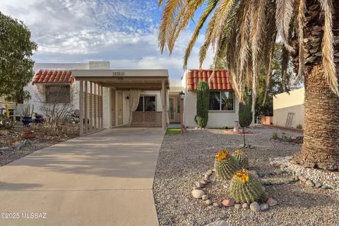 1336 S Desert Meadows Cir, Green Valley, AZ 85614
