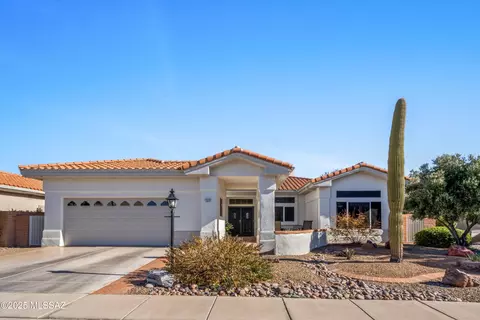 1857 E Somnolent Way, Oro Valley, AZ 85755