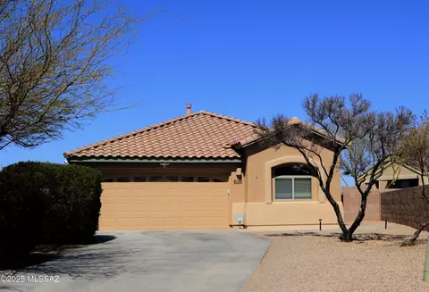 11698 W Stone Hearth St, Marana, AZ 85658